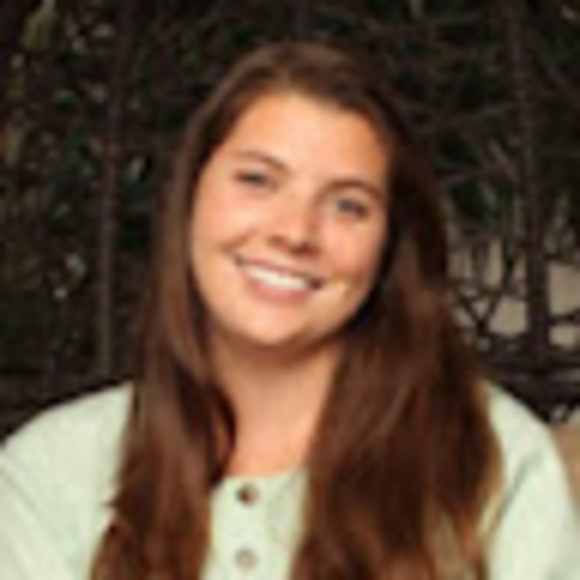 Meet your Posher, Katie - Picture 1 of 1